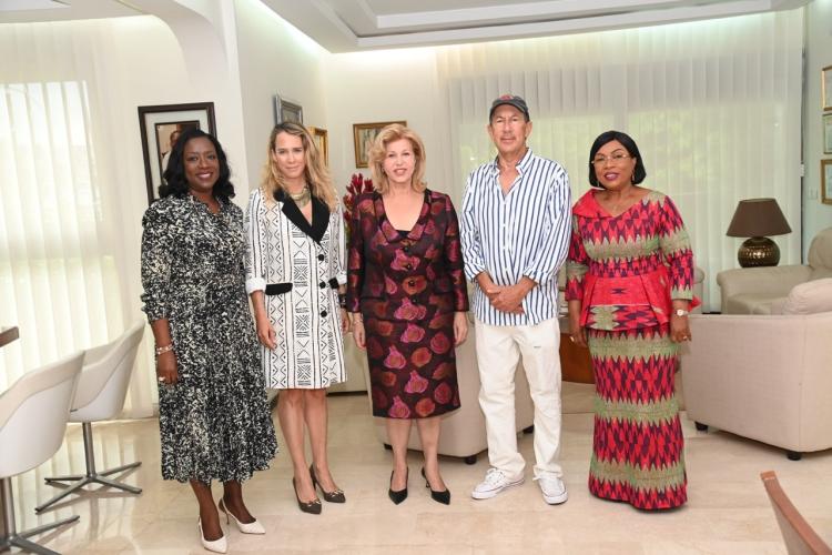 Cinéma : En visite en Côte d’Ivoire/ Le producteur hollywoodien Lawrence Kasanoff reçu par la Première Dame